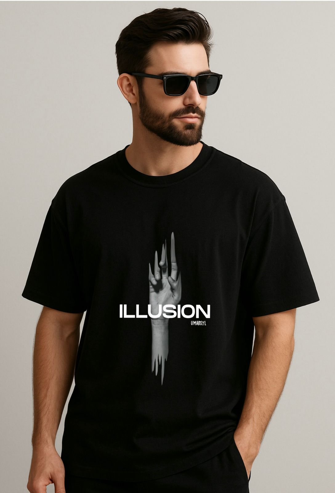 The word tshirt with ILLUSION